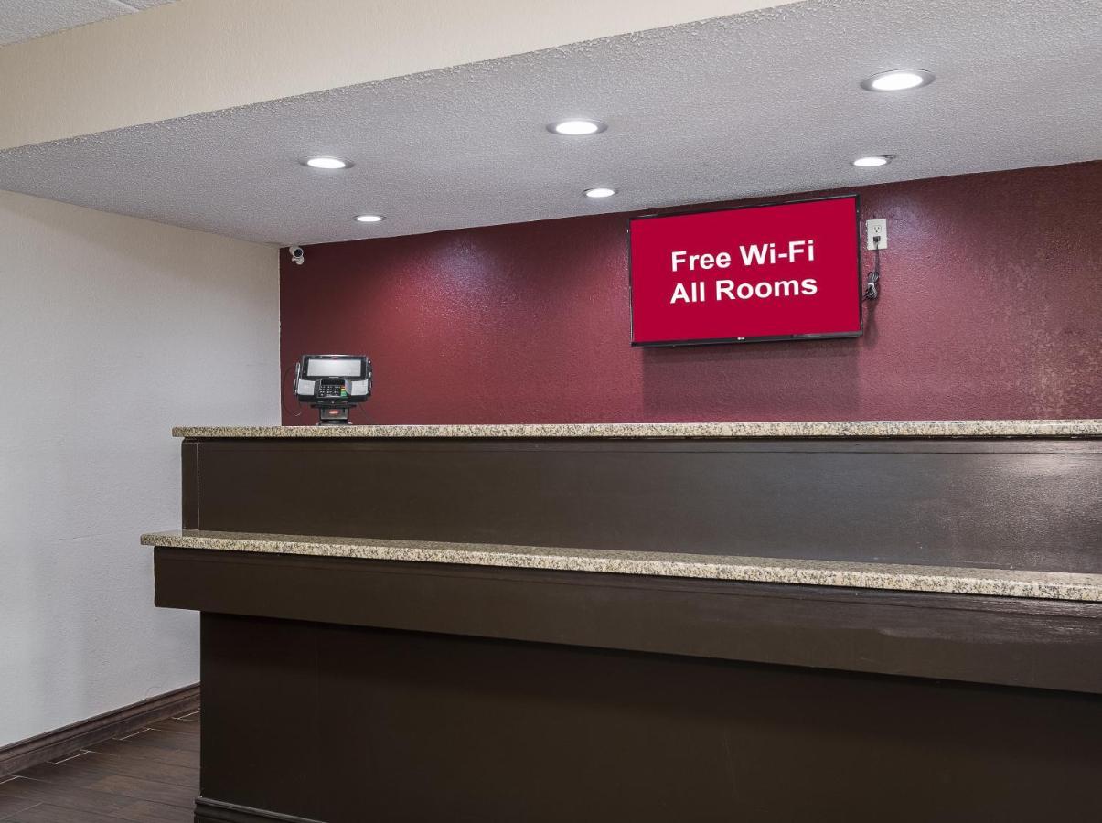 Red Roof Inn Cincinnati East - Beechmont Cherry Grove Bagian luar foto